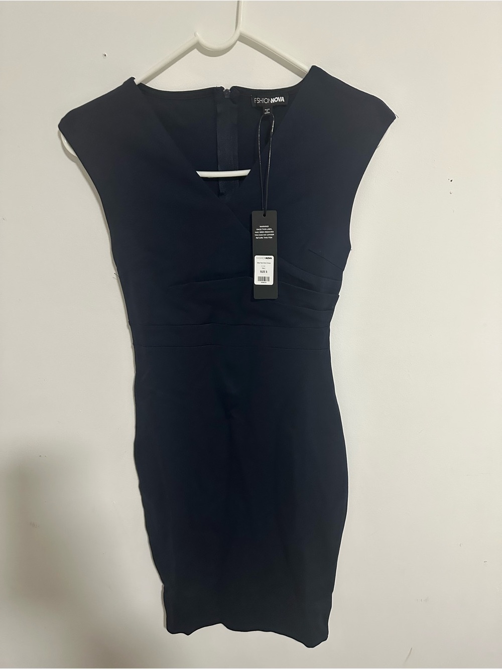 Fashion Nova Black V-Notch Cap-Sleeve Midi Dress